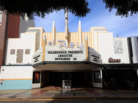 El rey theatre los angeles - Feb 20, 2018 · It might be a gorgeous Art Deco relic, but the 800-capacity El Rey runs a roster that's decidedly dust-free. From Fuzz to the Raveonettes, Dizzee Rascal to Autolux, the schedule is full of acts du ... 